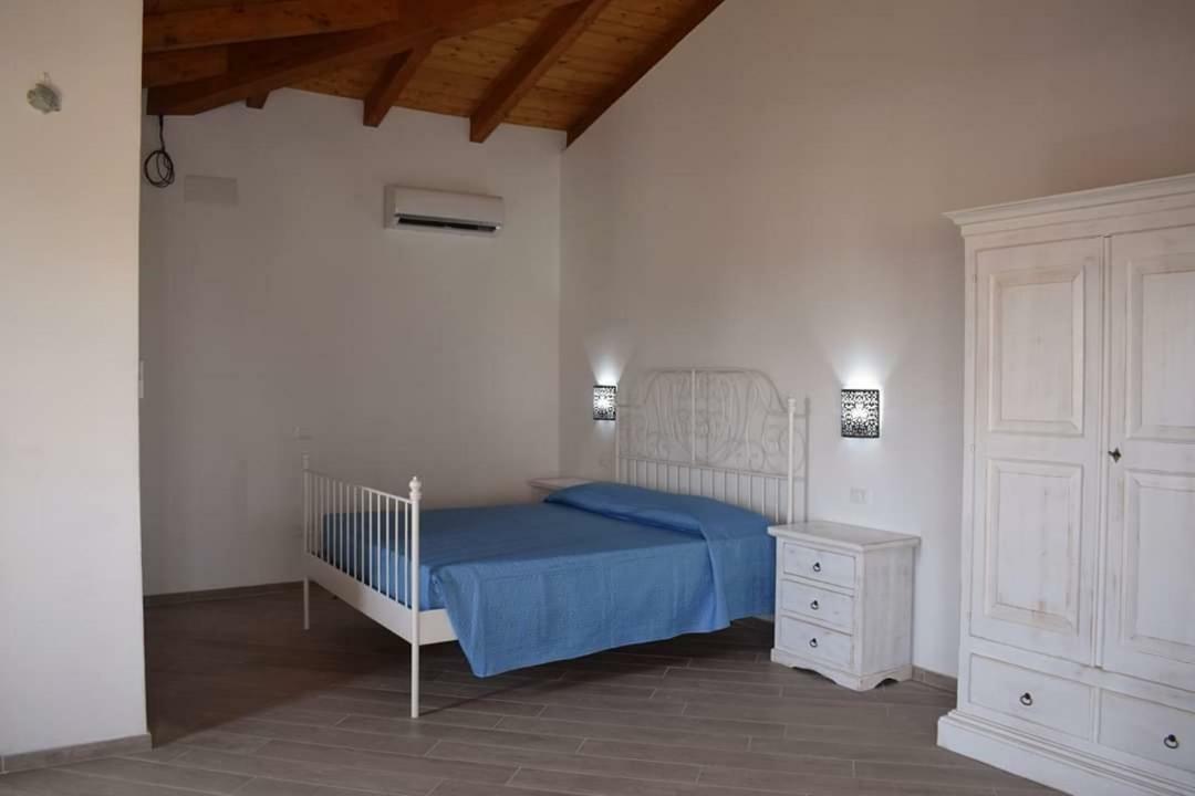 Corallo Rooms Budoni Exteriör bild